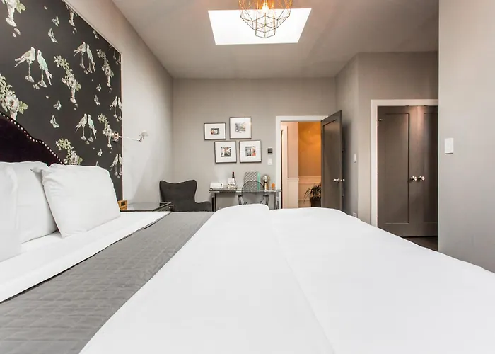 Wicker Park Bed and breakfast 3*