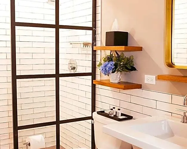 Wicker Park Bed and breakfast Chicago