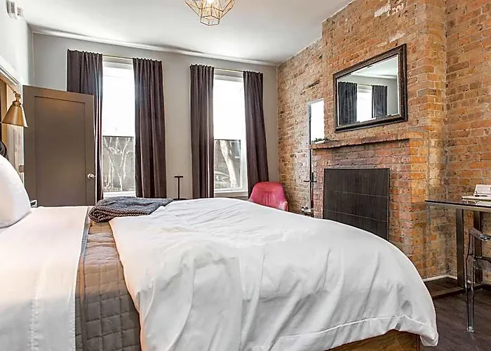 Wicker Park Bed and breakfast