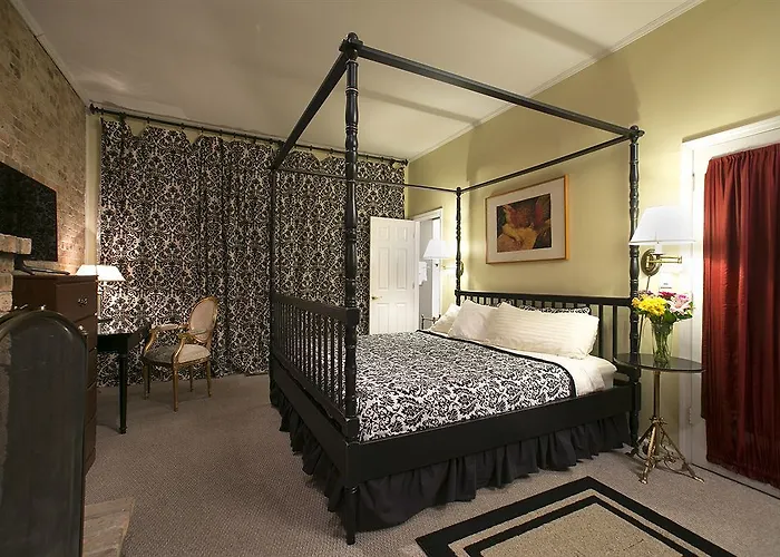 Bed and breakfast Wicker Park 3*