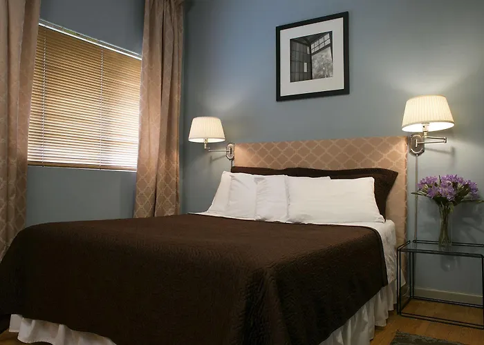 Wicker Park Bed and breakfast Chicago